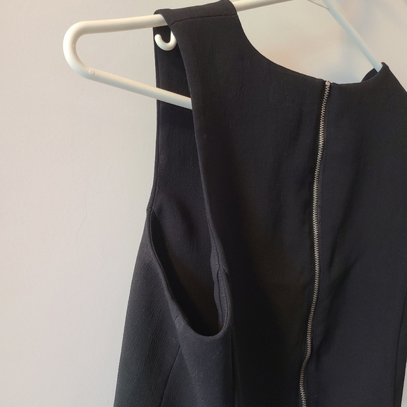 Aritzia Wilfred Dauphine cropped tank - Picture 6 of 7